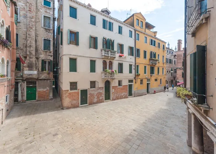 Cera Casa Del Sol